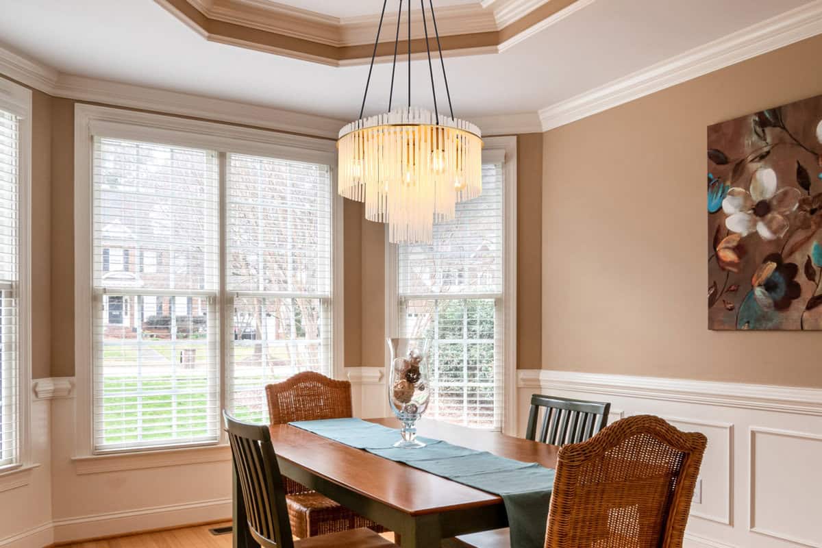 EKSKLUZIVNA VISILICA